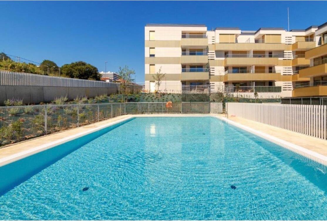 Ferienwohnung A Estrenar Amplio Con Piscina Y Parking Getxo Exterior foto
