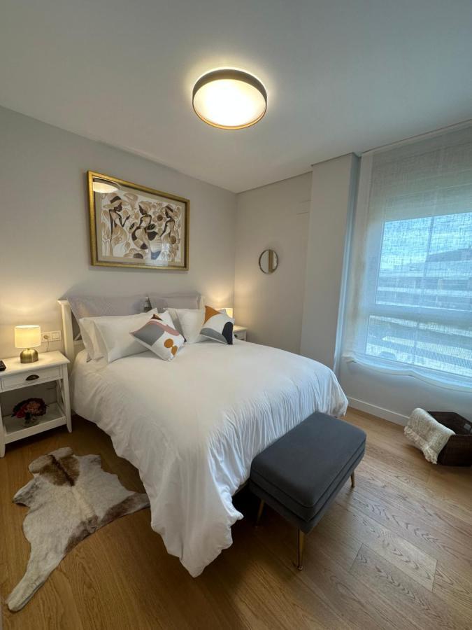 Ferienwohnung A Estrenar Amplio Con Piscina Y Parking Getxo Exterior foto