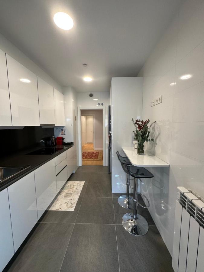 Ferienwohnung A Estrenar Amplio Con Piscina Y Parking Getxo Exterior foto